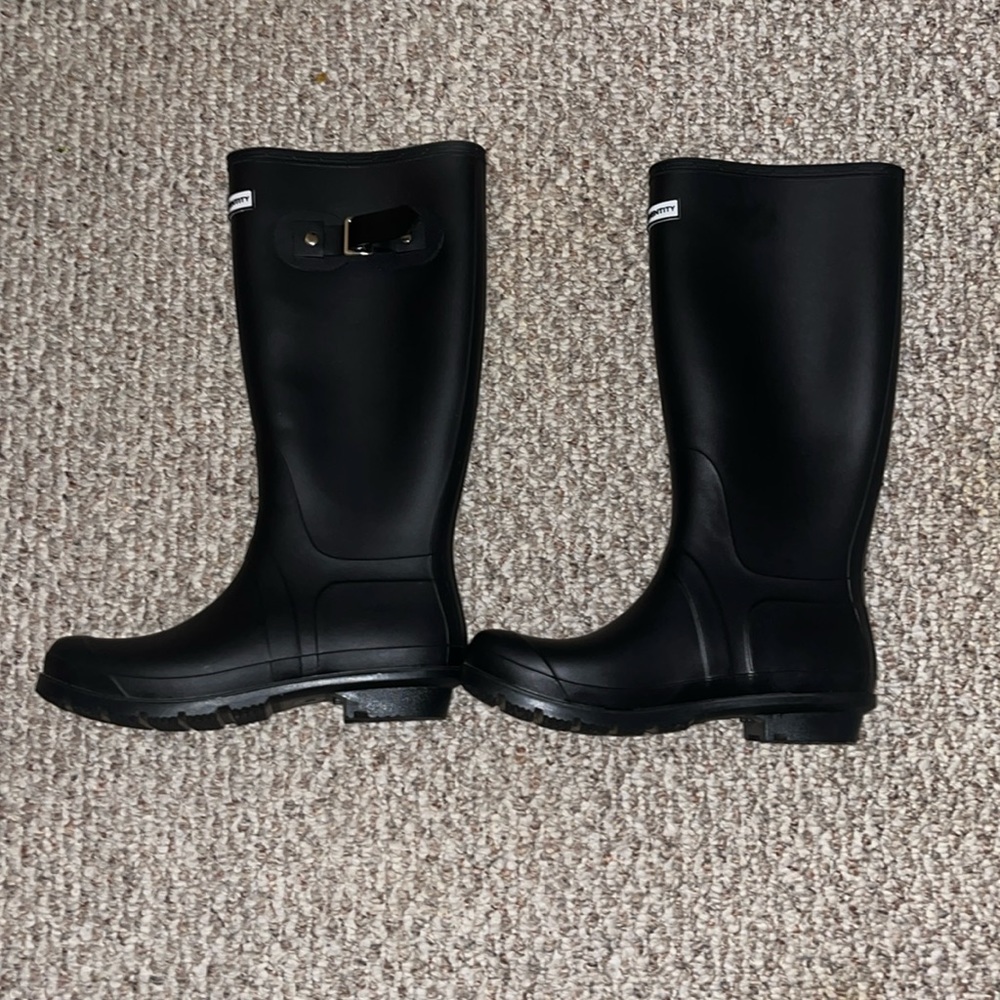 EXOTIC IDENTITY Tall Women’s Rain Boots Size 9 Black